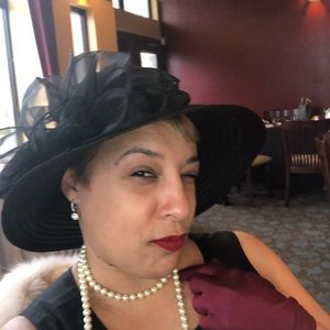 Meet your Posher, Zeida